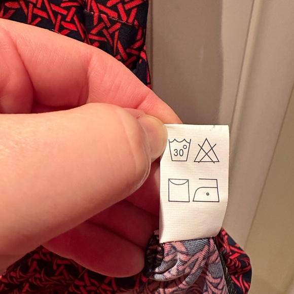 NWT. Polyester/spandex pullover blouse. Great for the office. - Picture 4 of 5